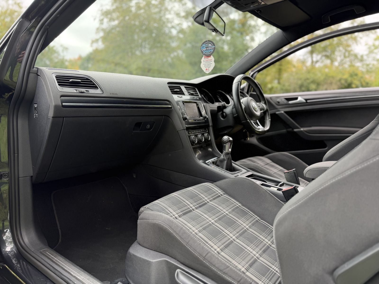 Image of Volkswagen Golf 2.0 TDI BlueMotion Tech GTD Euro 6 (s/s) 3dr