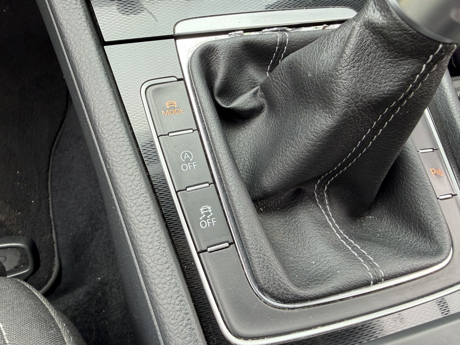 Image of Volkswagen Golf 2.0 TDI BlueMotion Tech GTD Euro 6 (s/s) 3dr