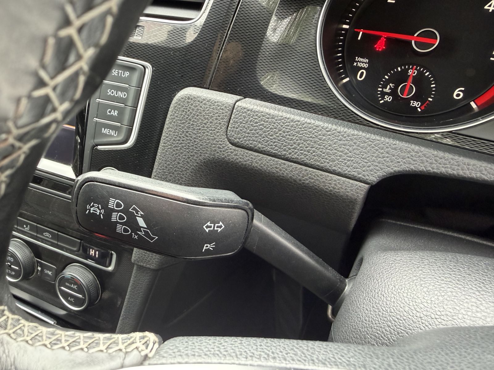 Image of Volkswagen Golf 2.0 TDI BlueMotion Tech GTD Euro 6 (s/s) 3dr