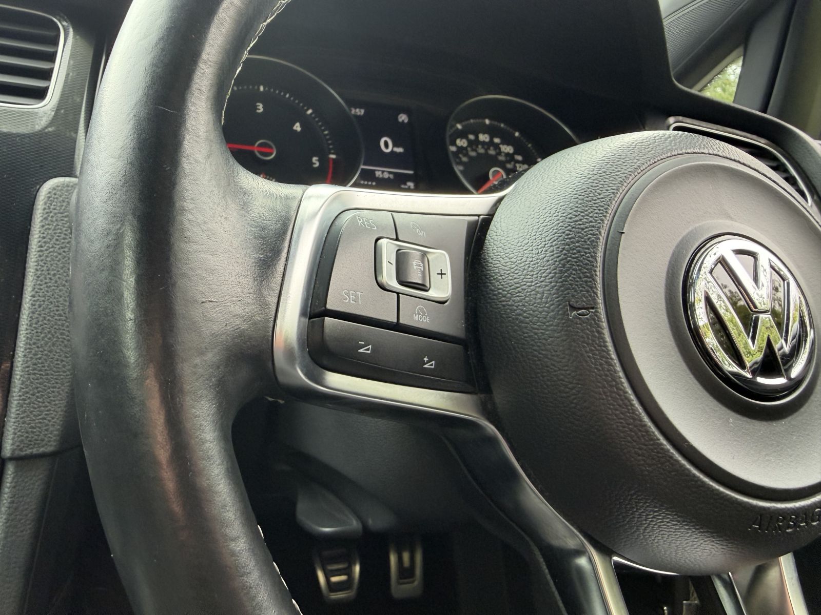 Image of Volkswagen Golf 2.0 TDI BlueMotion Tech GTD Euro 6 (s/s) 3dr