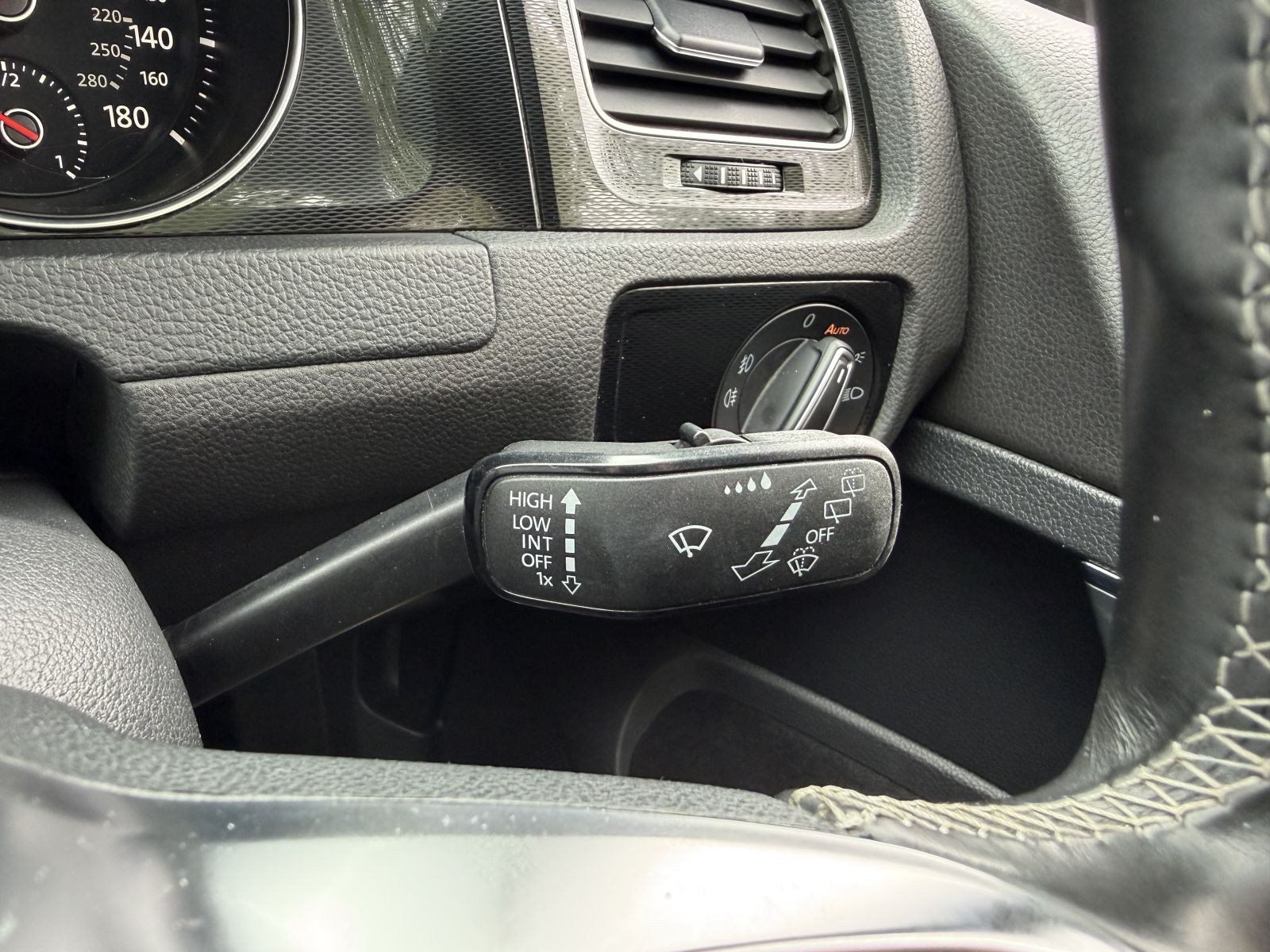 Image of Volkswagen Golf 2.0 TDI BlueMotion Tech GTD Euro 6 (s/s) 3dr