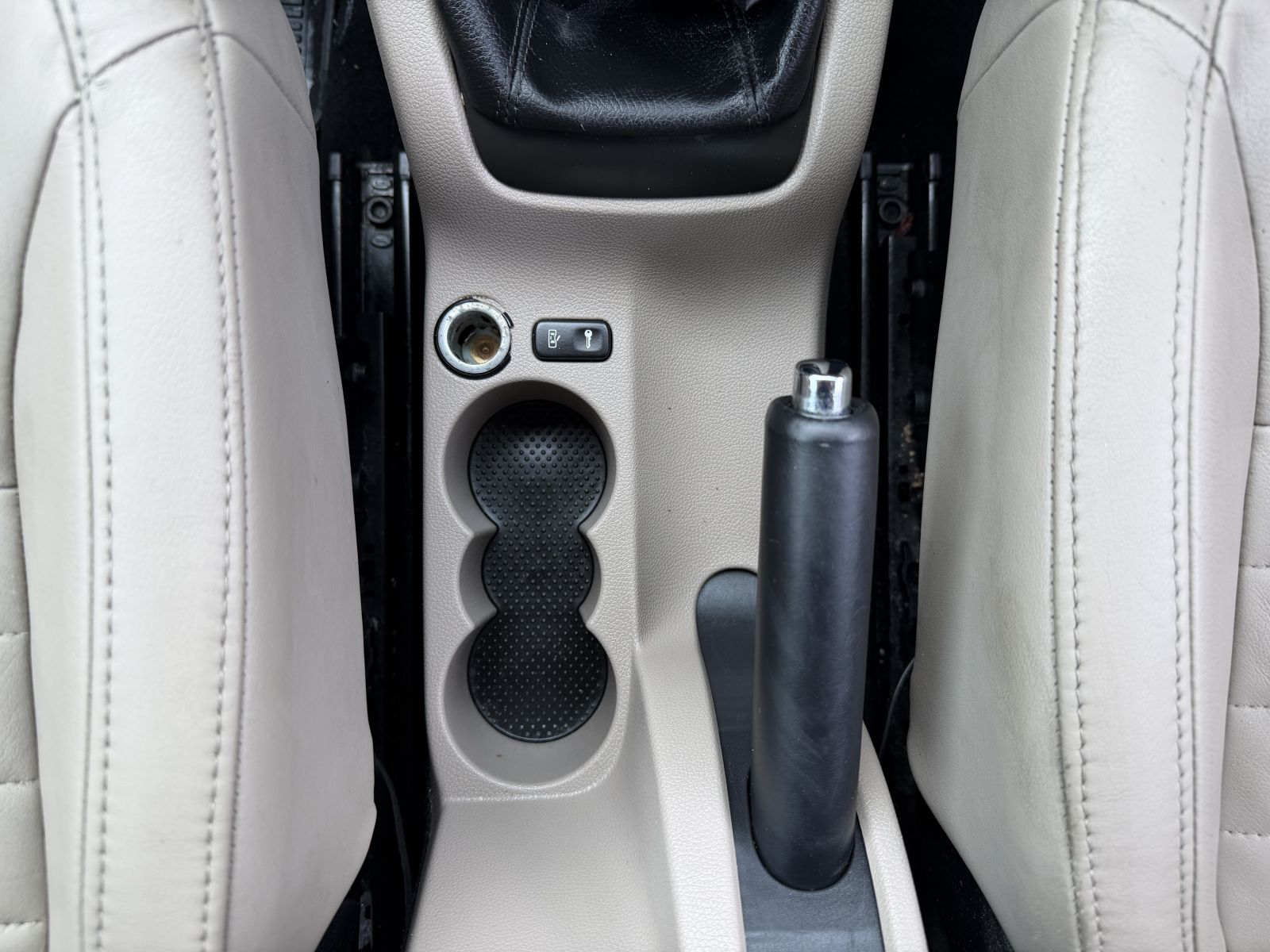 Image of Skoda  Yeti 2.0 TDI Elegance Outdoor 5dr Diesel Manual 4WD Euro 5 (140 ps)