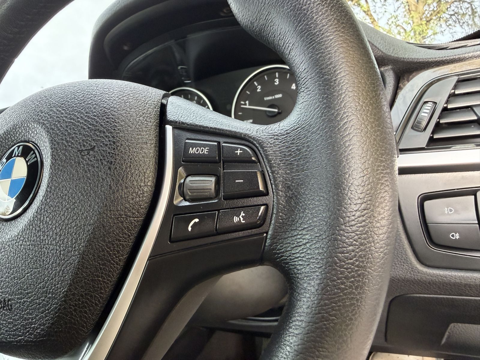 Image of BMW 4 Series 2.0 420d Luxury xDrive Euro 6 (s/s) 2dr