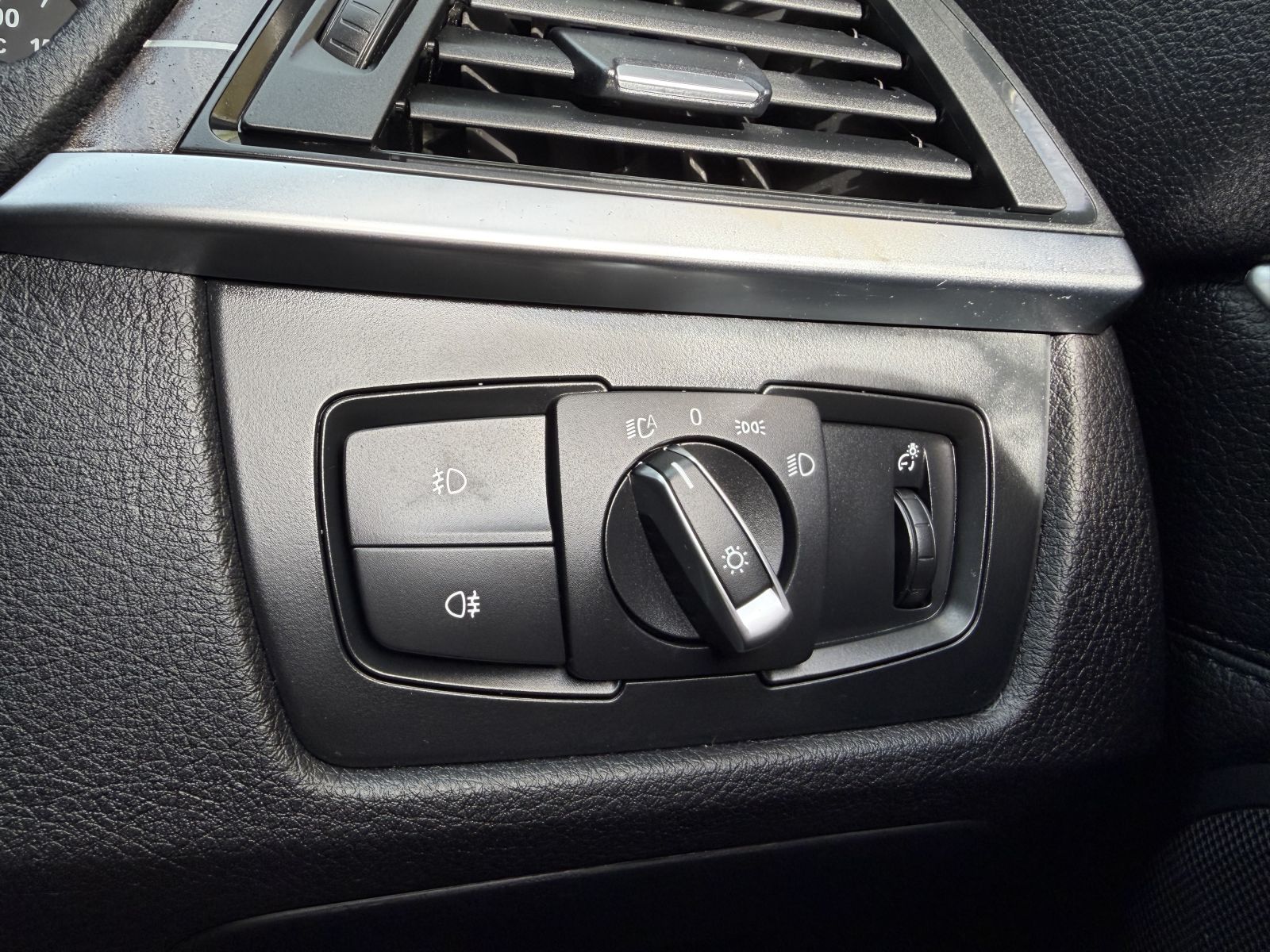 Image of BMW 4 Series 2.0 420d Luxury xDrive Euro 6 (s/s) 2dr