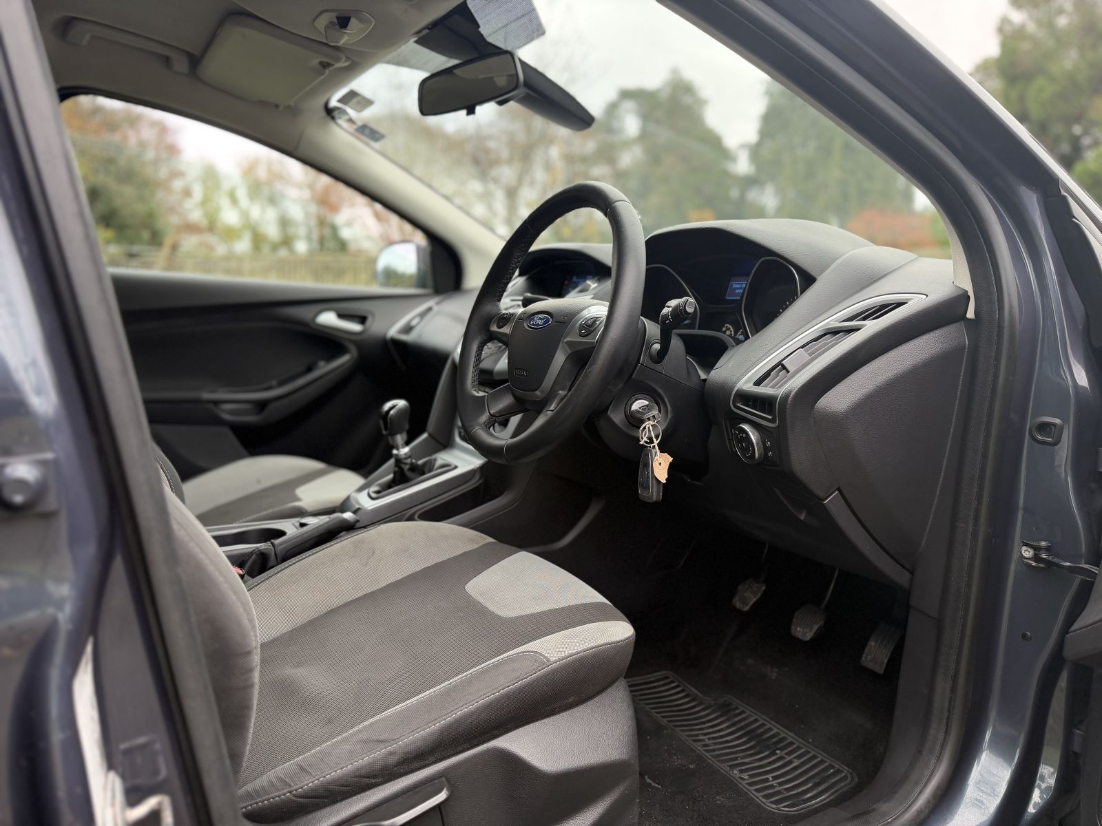 Image of Ford Focus 1.6 TDCi Zetec Euro 5 (s/s) 5dr