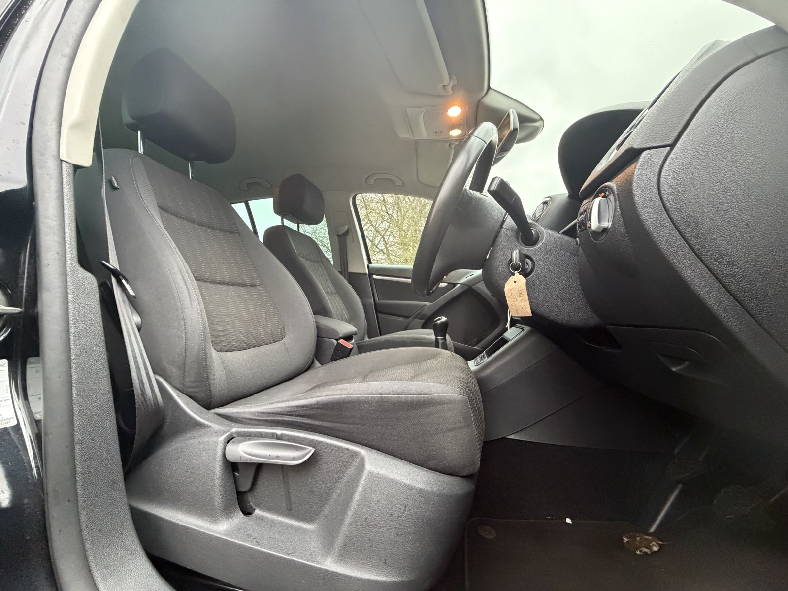 Image of Volkswagen Tiguan 2.0 TDI BlueMotion Tech SE 4WD Euro 5 (s/s) 5dr