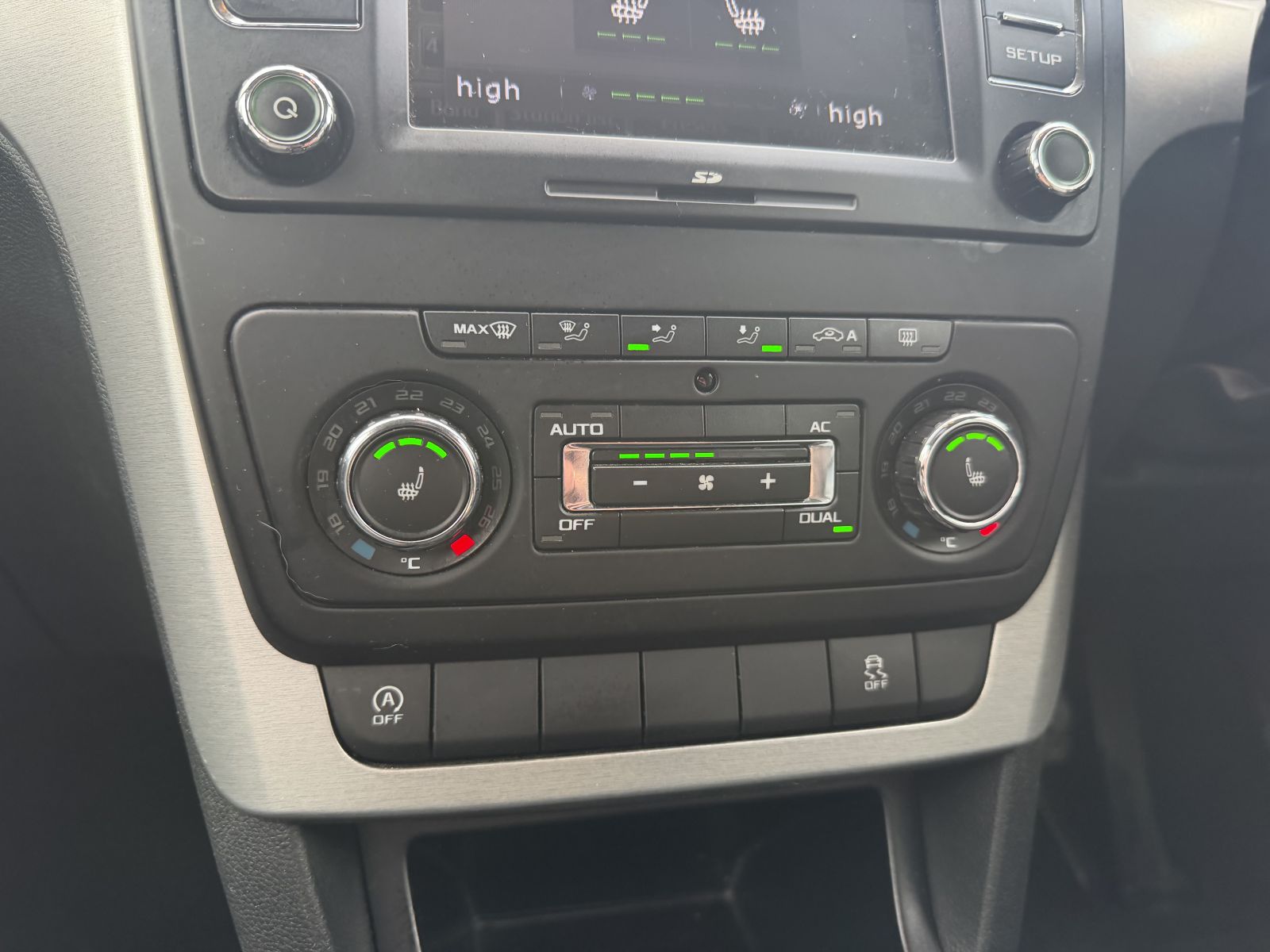 Image of Skoda  Yeti 1.6 TDI GreenLine II Elegance Euro 5 (s/s) 5dr