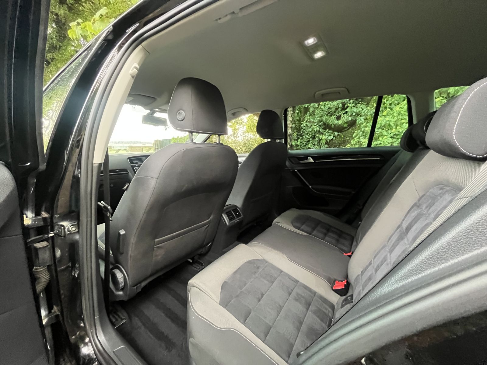 Image of Volkswagen  Golf 2.0 TDI BlueMotion Tech GT Euro 5 (s/s) 5dr