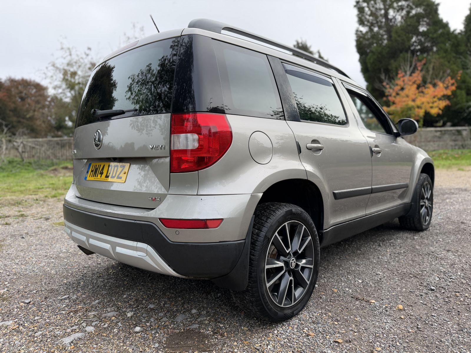 Image of Skoda  Yeti 2.0 TDI Elegance Outdoor 5dr Diesel Manual 4WD Euro 5 (140 ps)