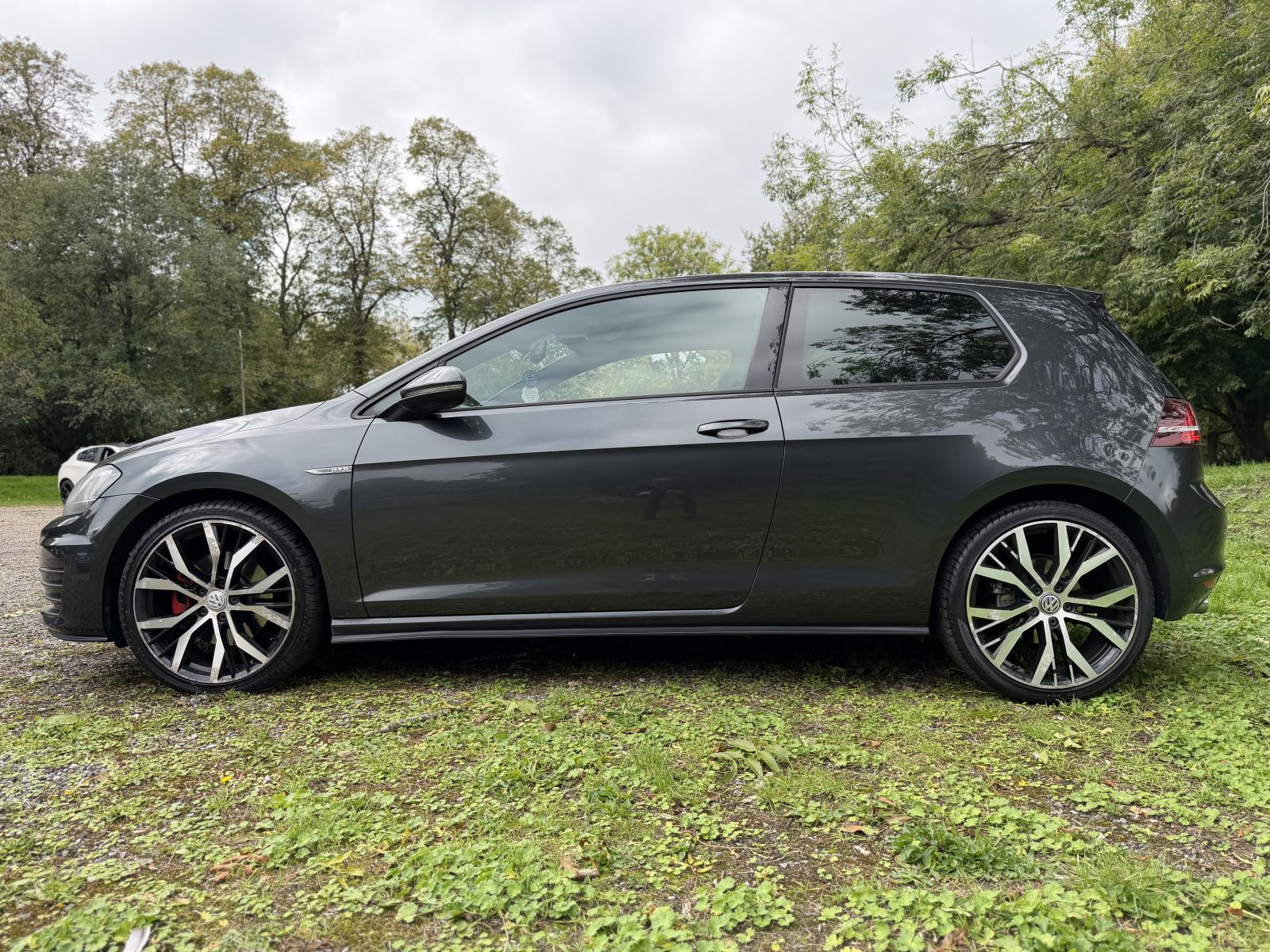 Image of Volkswagen Golf 2.0 TDI BlueMotion Tech GTD Euro 6 (s/s) 3dr